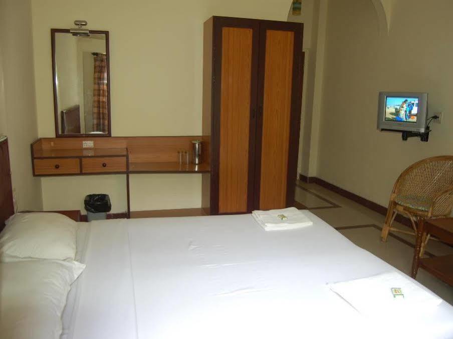 Hotel Blue Hills Coonoor Ooty Εξωτερικό φωτογραφία